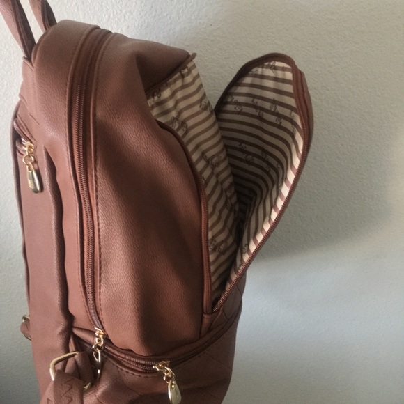 🎉HP🎉 Urban Expressions Vegan Leather Backpack Purse - Picture 5 of 13